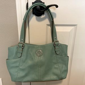 Like new Relic shoulder bag